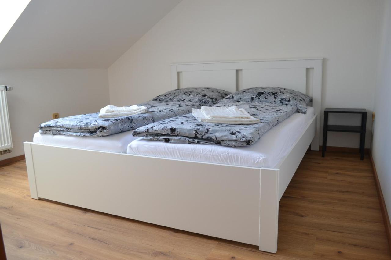 Apartman Benesovka Vacov Екстериор снимка